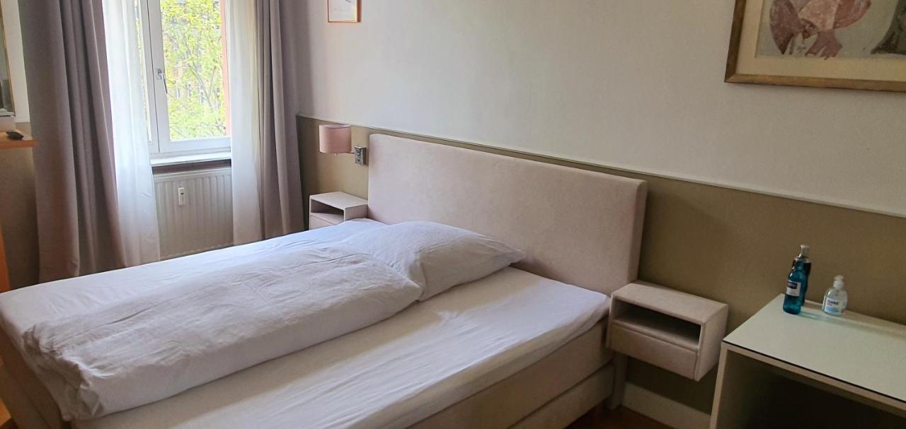 Gemuetliches Privatzimmer In Mannheims Stadtmitte Exterior photo
